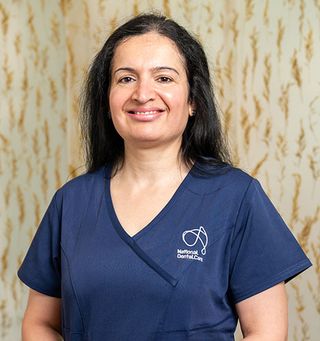 Dr Ranu Acharya - Periodontist