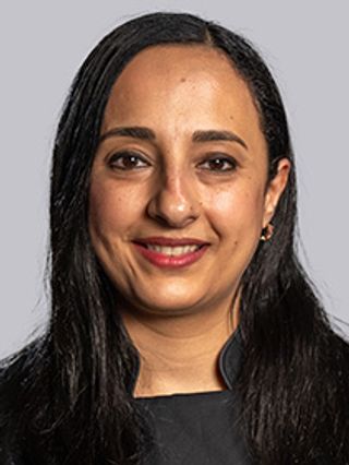 Dr Mai Elthanbouli - Dentist