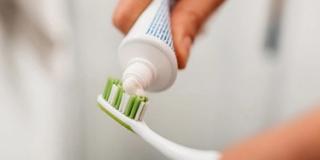 Does Whitening Cause Sensitivity?