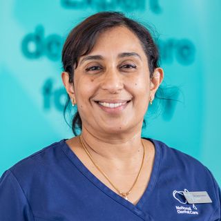 Dr Leena Cherian - Dentist