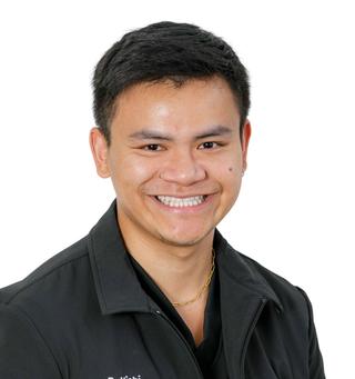 Dr Vishi Peung - Dentist