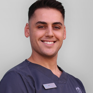 Jesse Kourakis - Hygienist