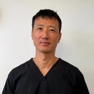 Image of Dr Jungin Park, your local dentist.