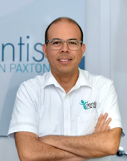 Dr. Erick Gonzales