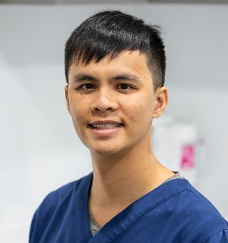 Dr Benson Poon - Dentist