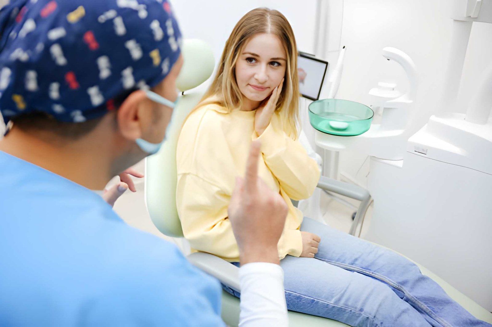 What services does emergency dental cover?