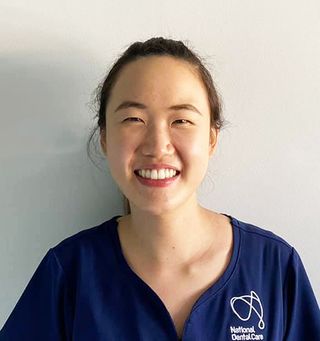 Dr Tee-Ni Chua - Dentist