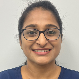 Dr Vineela Konda - Dentist