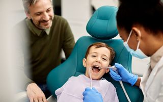 Kooringal dentist - kid having routine dental consultation with a dentist