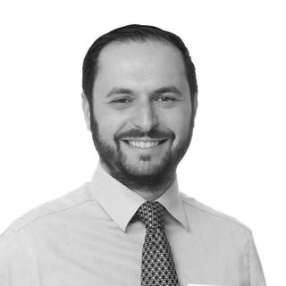 Image of Dr Alex Maer.