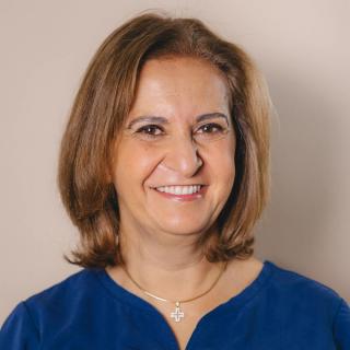 Dr Nadine Samir - Lead Dentist in Sydney CBD