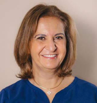 Dr Nadine Samir - Lead Dentist in Sydney CBD