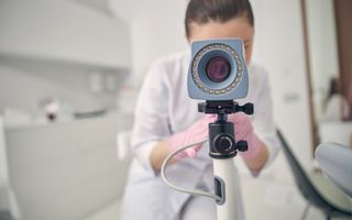 Image of a DIAGNOdent camera.