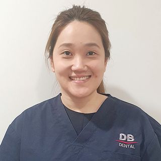 Dr Heng Wong - Dentist