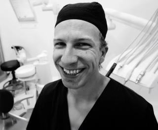 Dr Wesley Huupponen