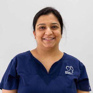 Dr Priyanka Chopra - Dentist