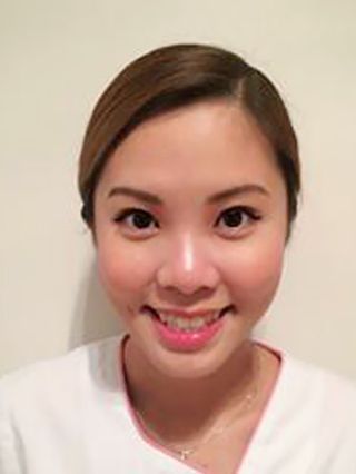 Dr Cecilia Yong - Dentist