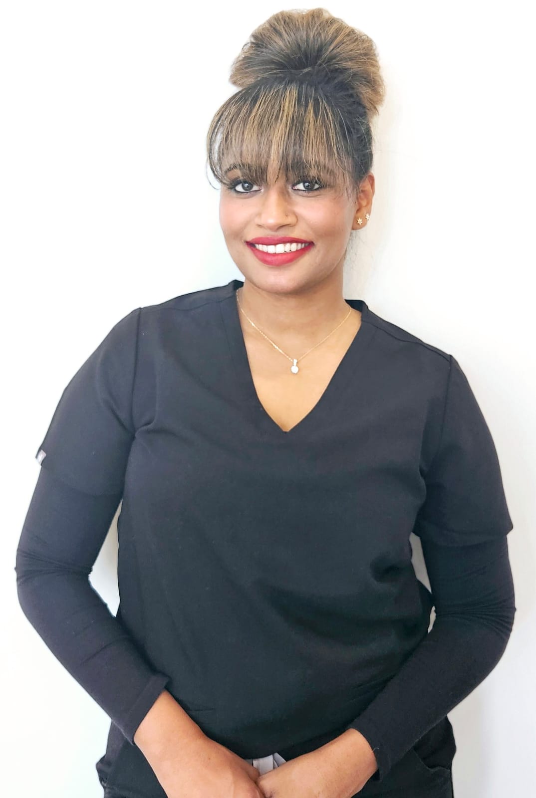 Image of Dr. Saira Oommen, your local dentist.