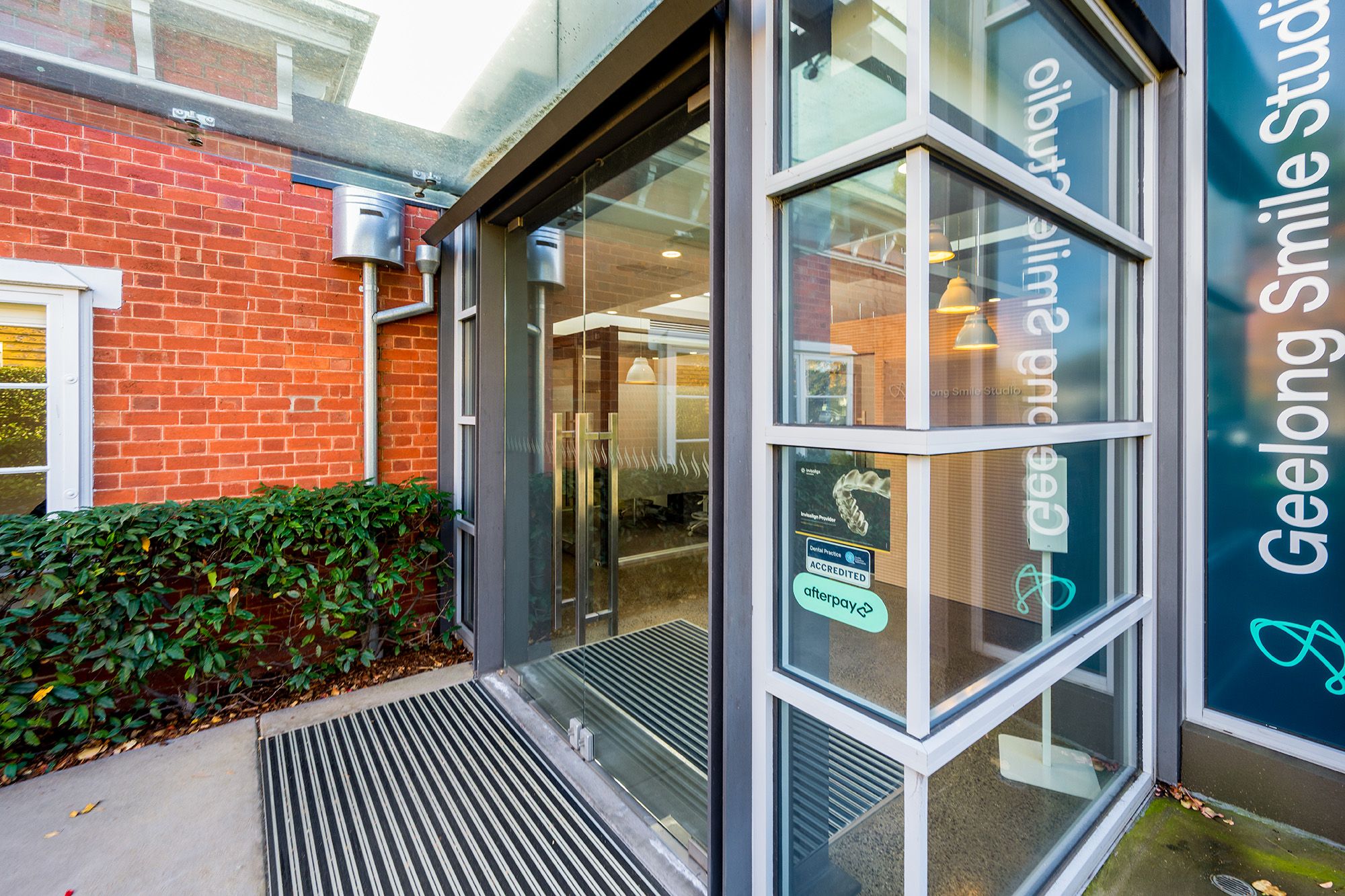 Geelong Smile Studio entrance front