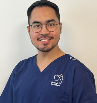 Dr Sadiq Samuri - Dentist