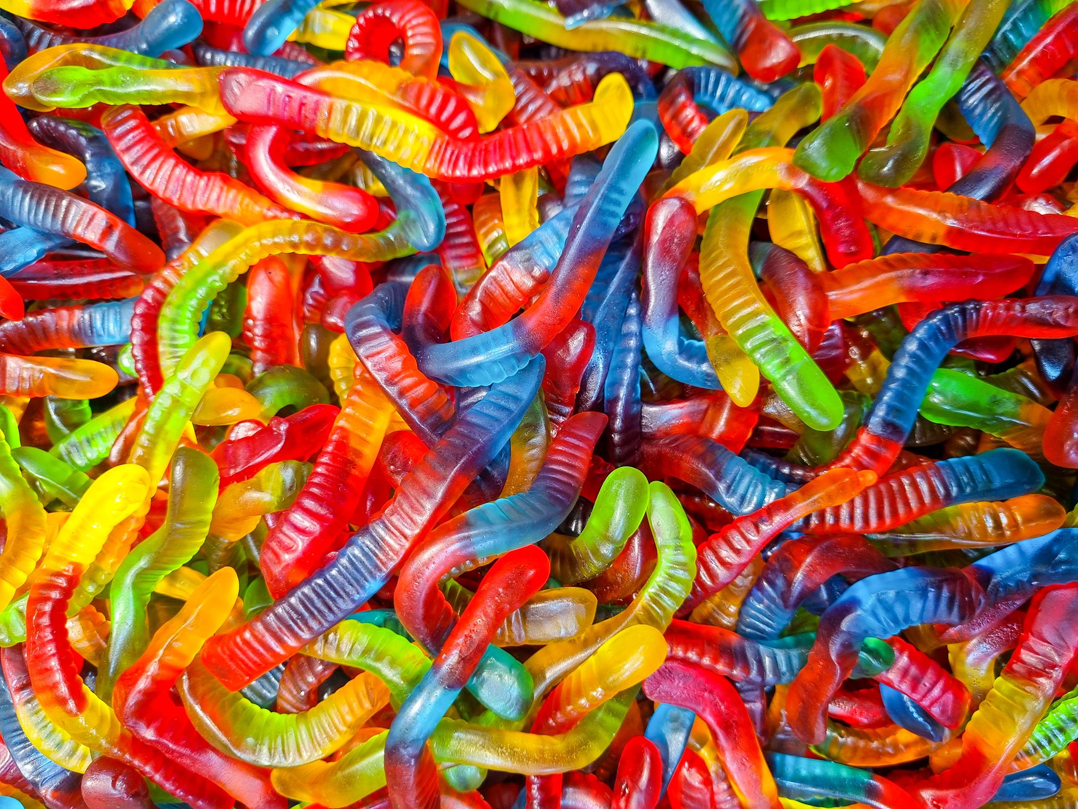 Image of naturally sweetened gummy snakes, ranked 4th best Halloween treat.