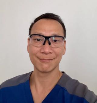Image of Dr Loi Hoang, your local dentist.