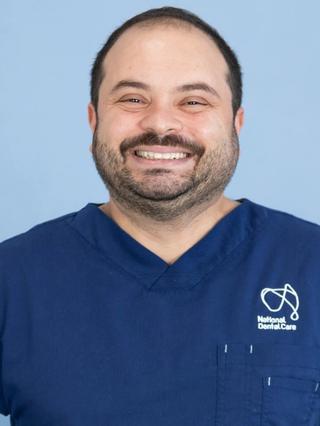 Dr Ersan Karadeniz - Dentist
