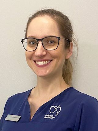 Dr Ala Michalewska - Dentist