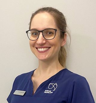 Dr Ala Michalewska - Dentist