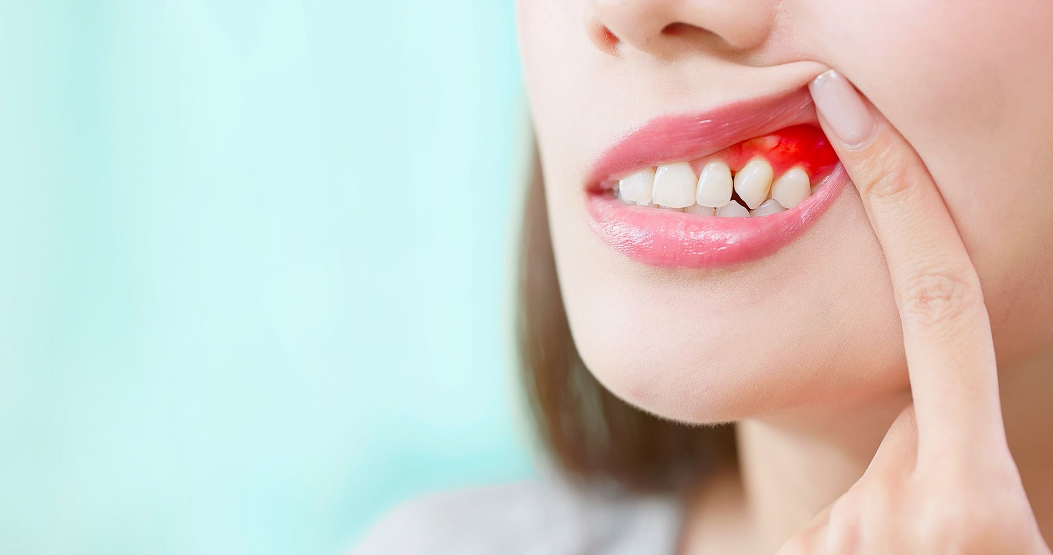What does a periodontist do?