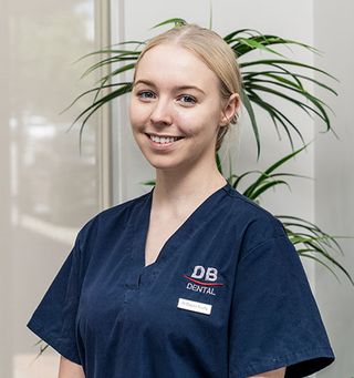 Dr Danya Scully - Dentist