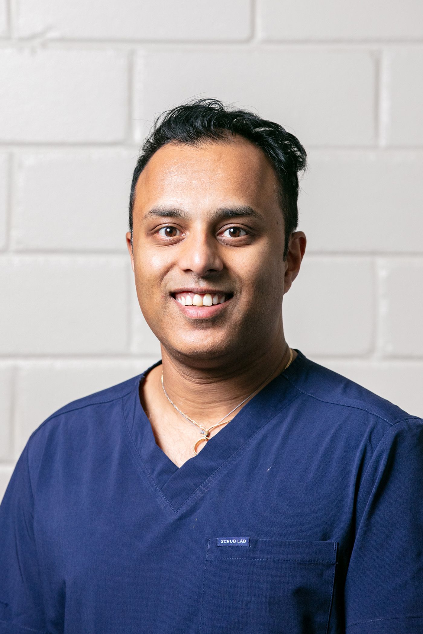 Dr Sachi Fernando Dentist
