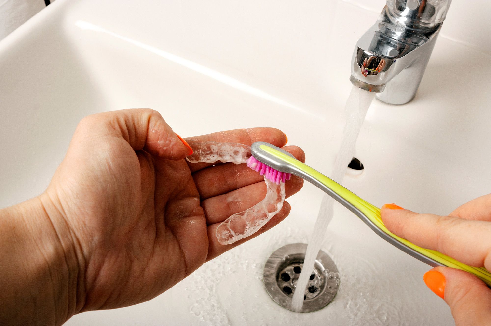 How to Use Invisalign