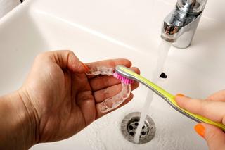 Why Should I Choose Invisalign Over Traditional Braces?