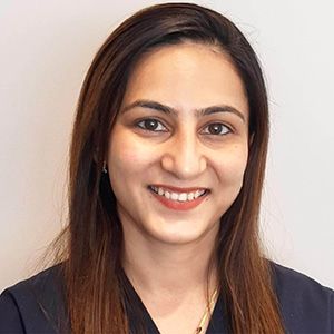 Dr Gitika Sethi - Dentist