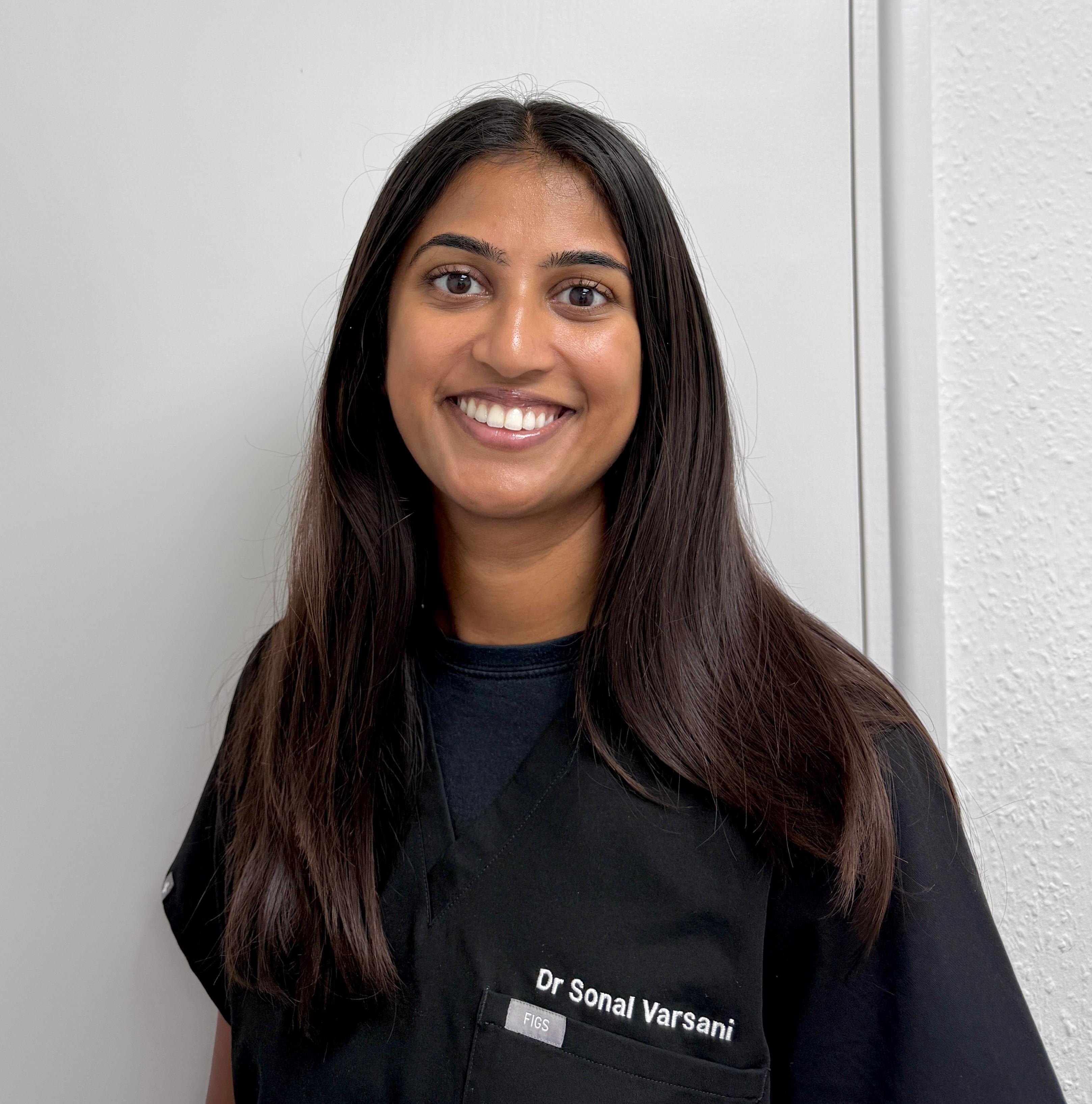 Sonal Varsani - Dentist