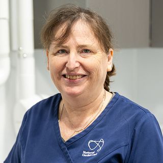 Dr Carolyn Hobson - Dentist