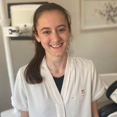 Dr Lucy Ryan - Dentist