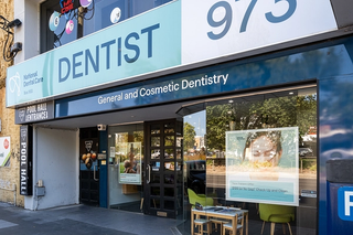 Image of the entrance of National Dental Care Box Hill.