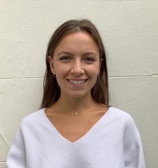 Dr. Lisa Mercer - Dentist