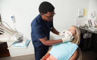 Our dental staff are well aware of the effects of Bruxism and teeth grinding.