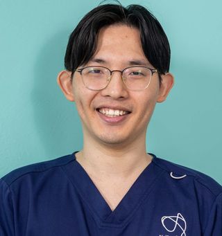 Dr Sean Xiong - Dentist