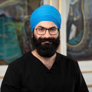 Dr Amitoz Sidhu - Dentist