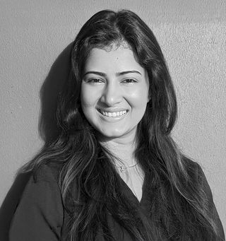 Dr Jhanvi Kotecha - Dentist