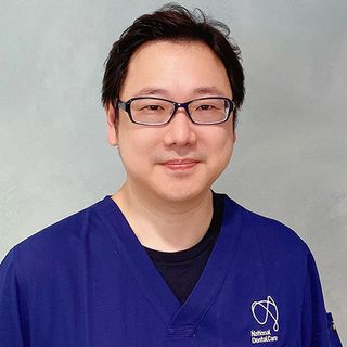Dr Andrew Lau - Dentist