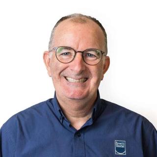 Image of Dr. Stephen McGuigan, your local dentist.