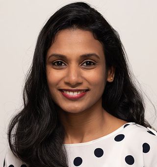 Dr Deepthy Sapru - Dentist