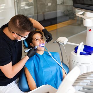 Assessing the jawbone for dental implants.