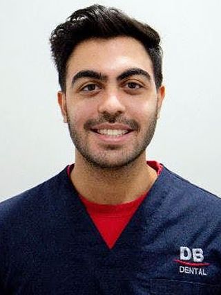 Dr Hemesh Shelat - Dentist