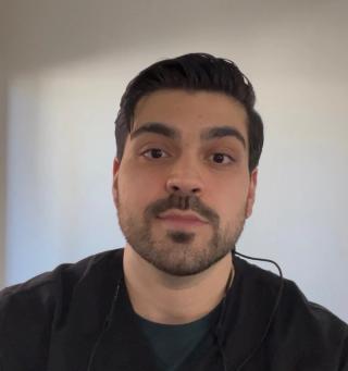Dr. Faraz Ahmadian - Dentist
